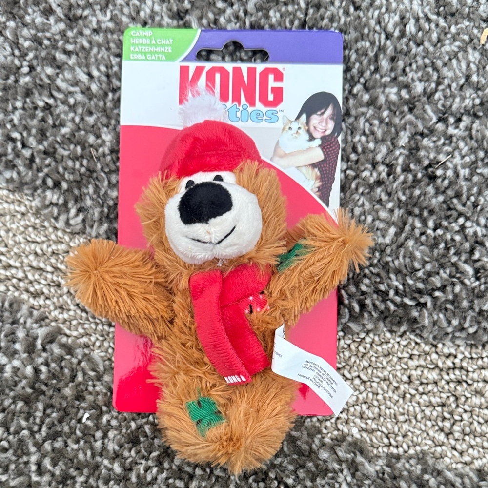 NWT KONG Holiday Softies Bear Cat Toy Catnip Crinkle Plush Assorted 6" 2022